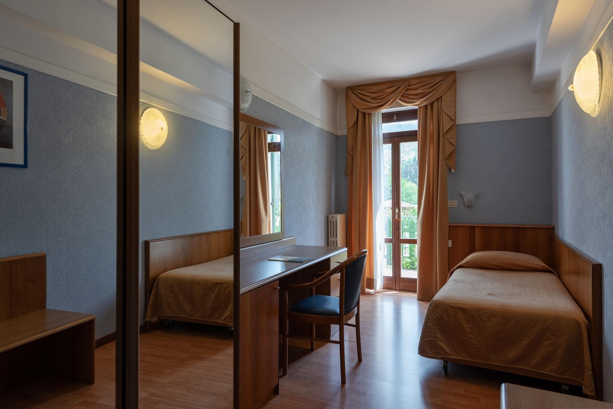 Park Hotel Jolanda San Zeno di Montagna Eksteriør bilde